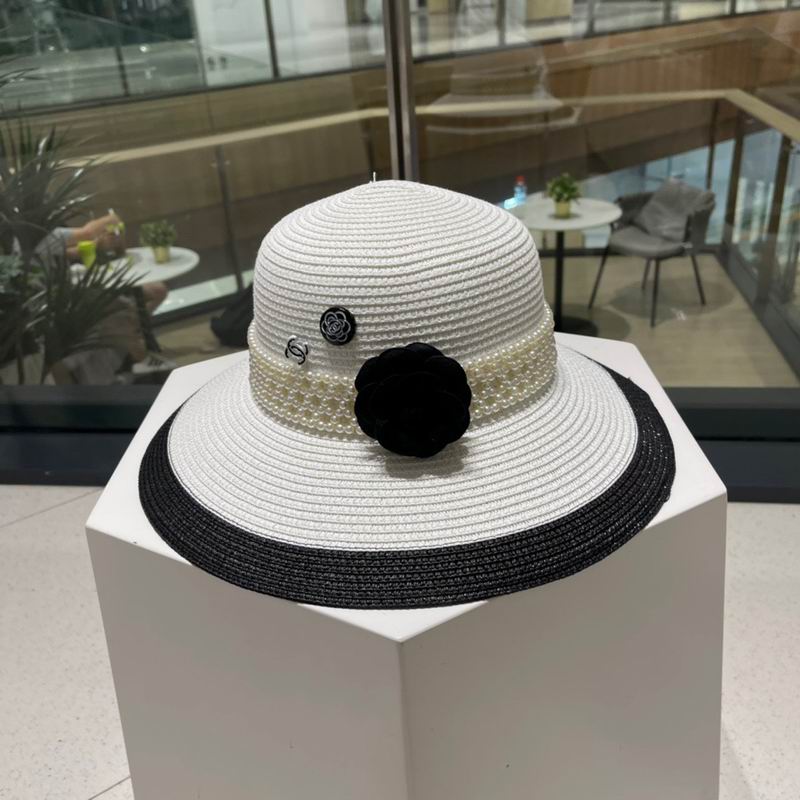 Chanel top hat (892)