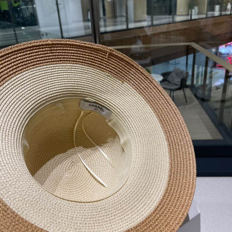 Chanel top hat (905)