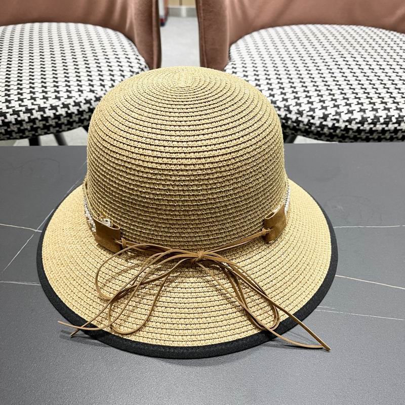 Chanel top hat (993)