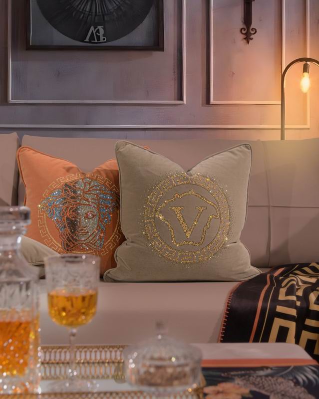 Cushions 45X45cm (6)