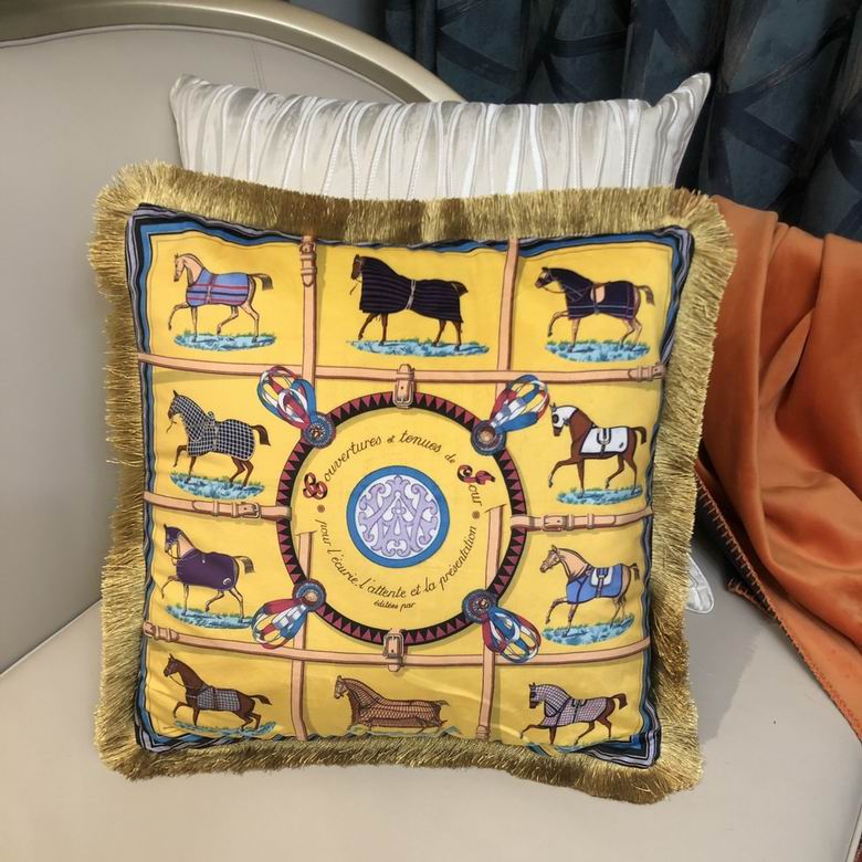 Cushions 45x45cm  (10)