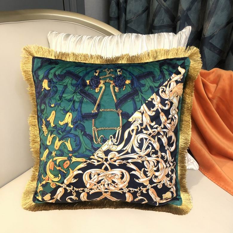 Cushions 45x45cm  (24)