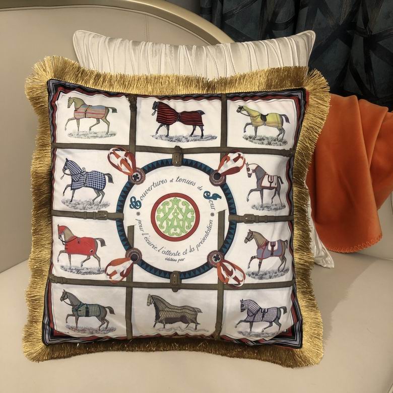 Cushions 45x45cm  (4)