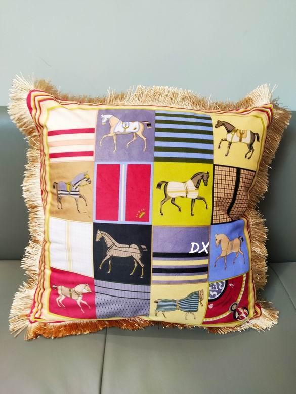 Cushions 50x50cm  (18)