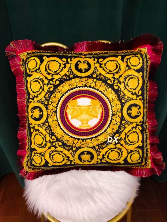 Cushions 50x50cm  (50)