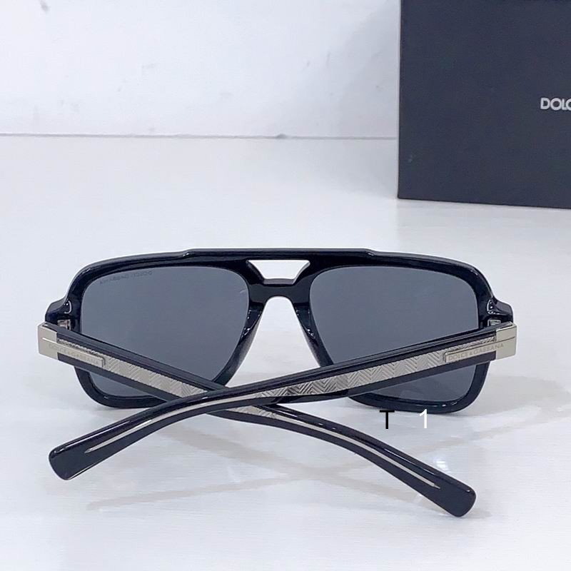 DG DG4544 56 18-145 B08