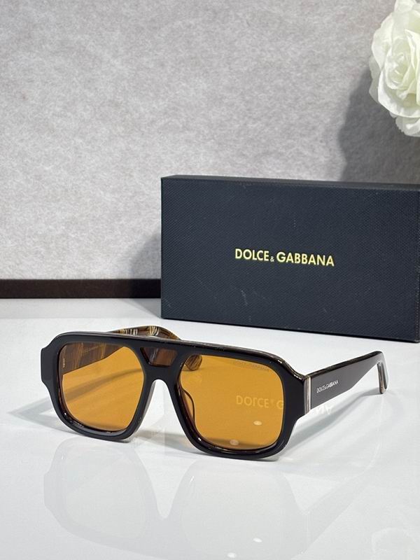 DG Glasses sms (220)