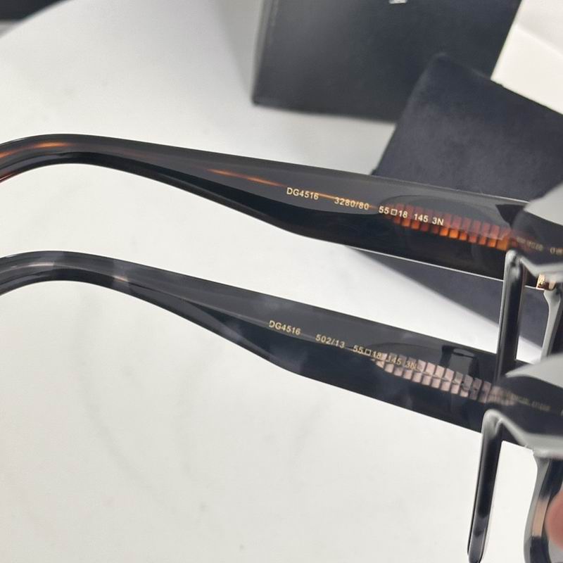 DG Glasses sms (246)