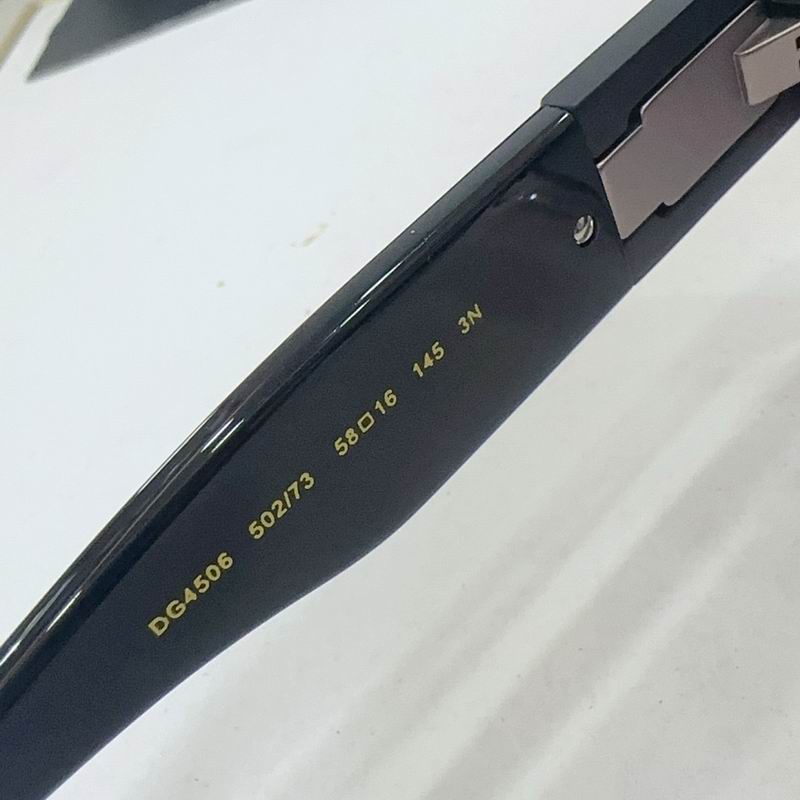 DG Glasses sms (313)