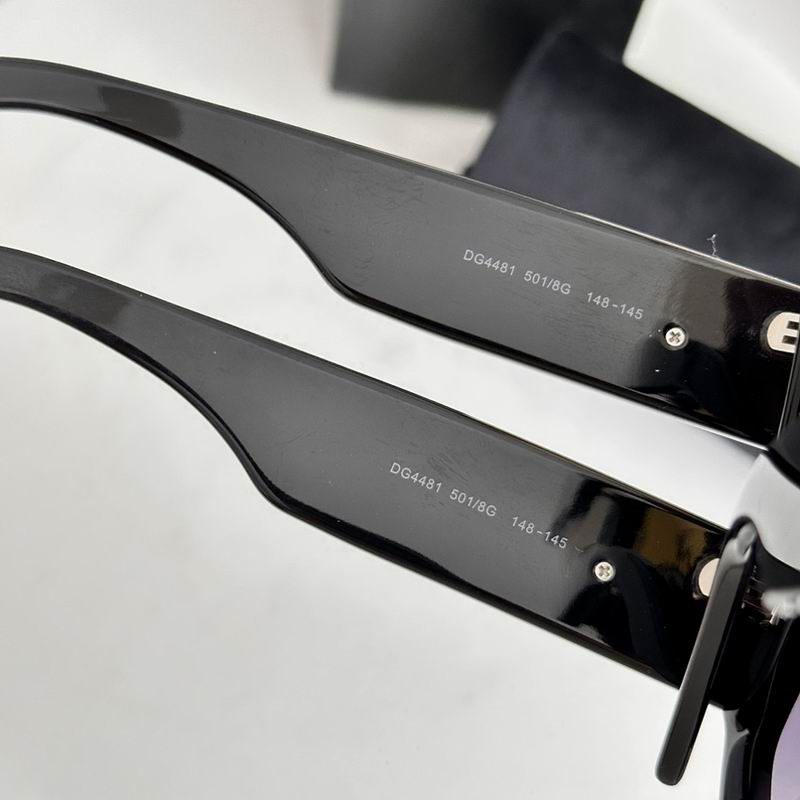 DG Glasses sms (334)