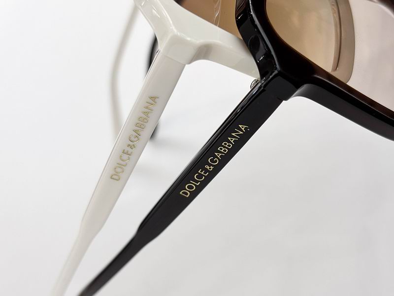 DG Glasses sms (402)