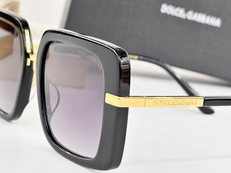 DG Glasses sms (444)