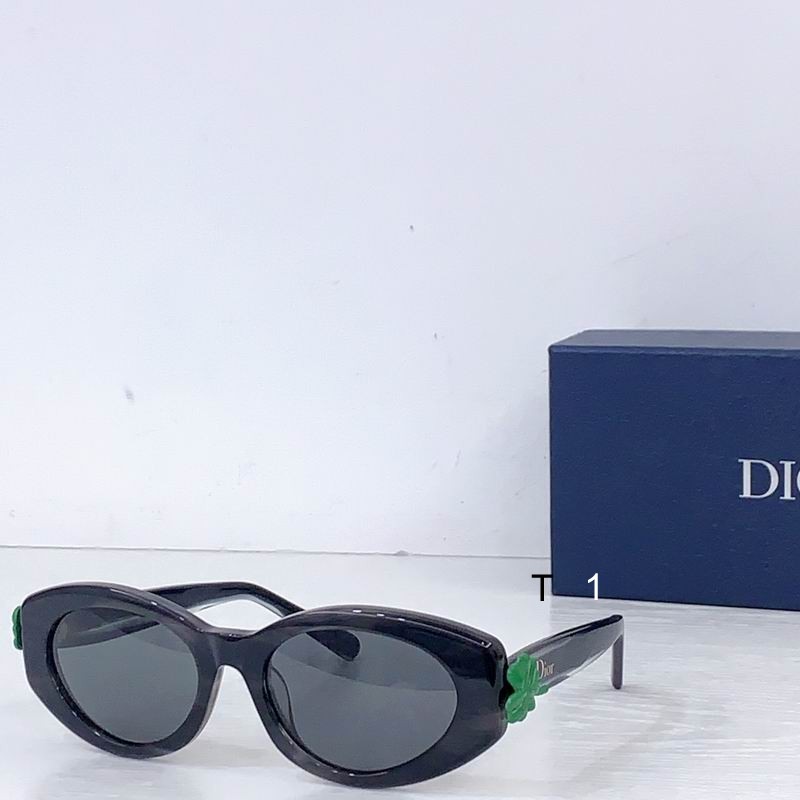 DIOR 0330 54 19-140 b02