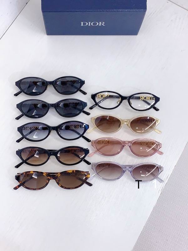 Dior 03311 53 17-145 a10