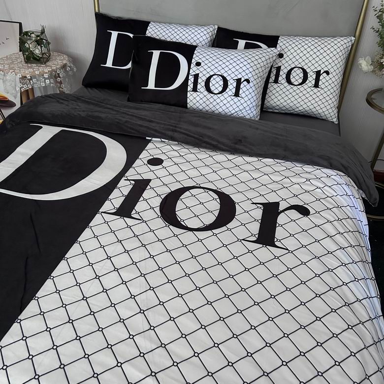 Dior  2.0x2.3m    (4)