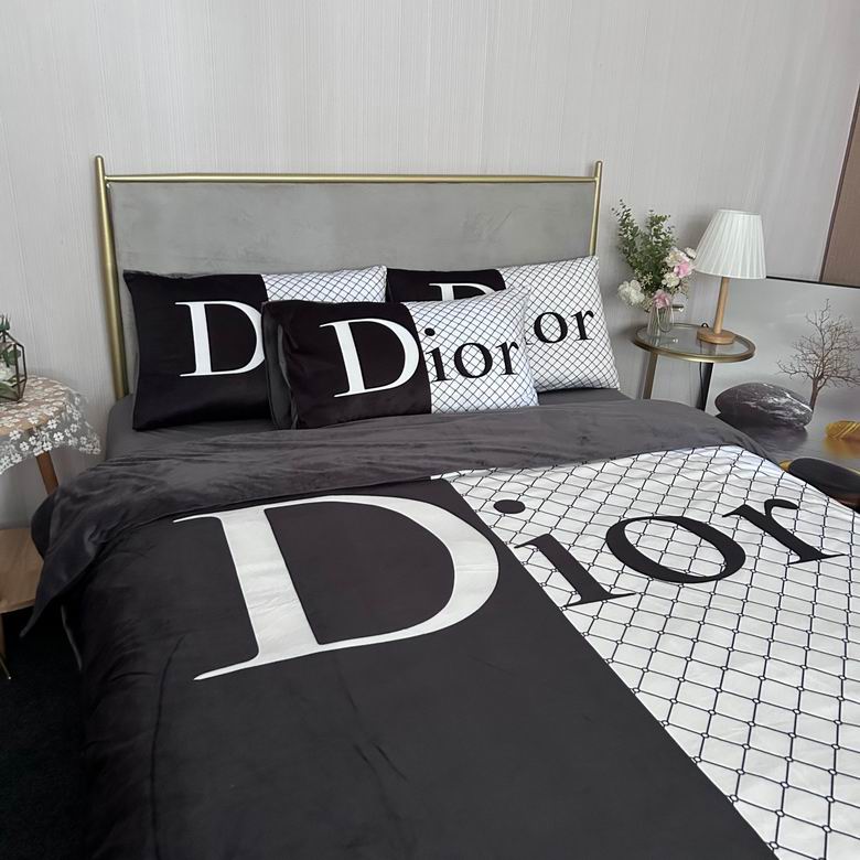 Dior  2.0x2.3m    (5)
