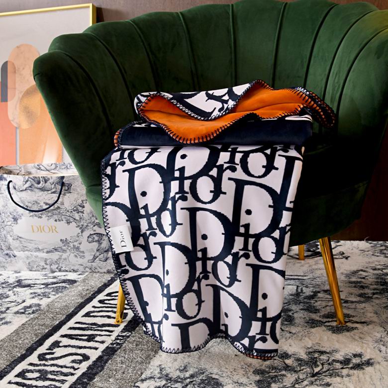 Dior 1.5x1.5m 1.5x2m 2x2.3m  (4)