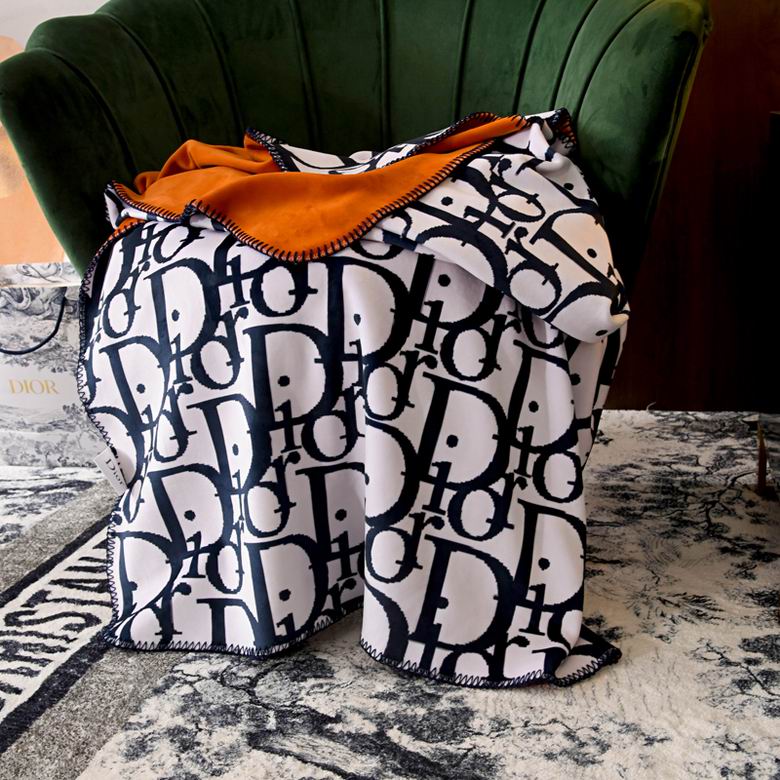 Dior 1.5x1.5m 1.5x2m 2x2.3m  (5)