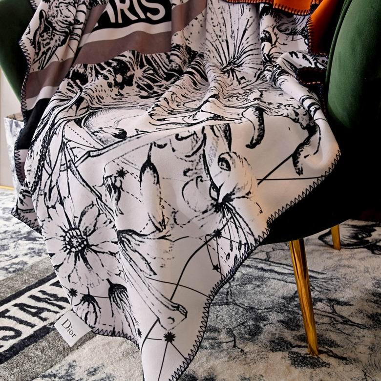 Dior 1.5x1.5m 1.5x2m 2x2.3m  (6)