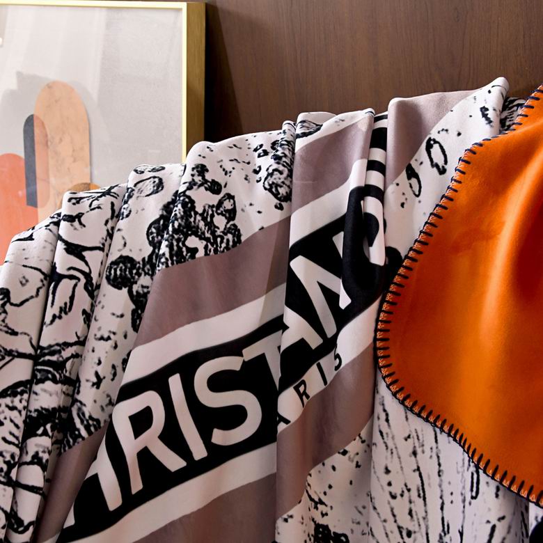 Dior 1.5x1.5m 1.5x2m 2x2.3m  (7)