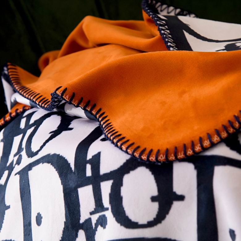 Dior 1.5x1.5m 1.5x2m 2x2.3m  (8)