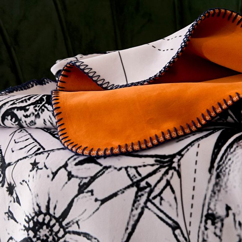 Dior 1.5x1.5m 1.5x2m 2x2.3m  (8)