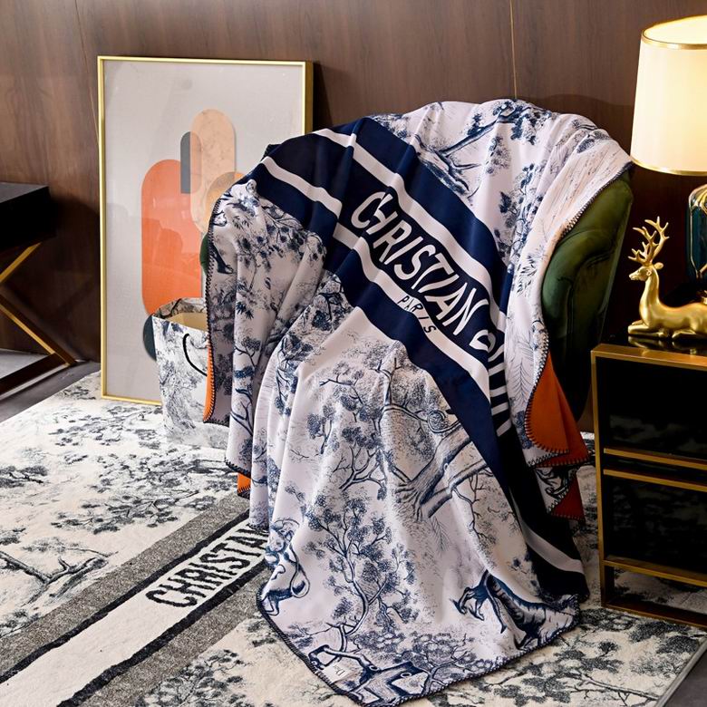 Dior 1.5x1.5m 1.5x2m 2x2.3m    (2)