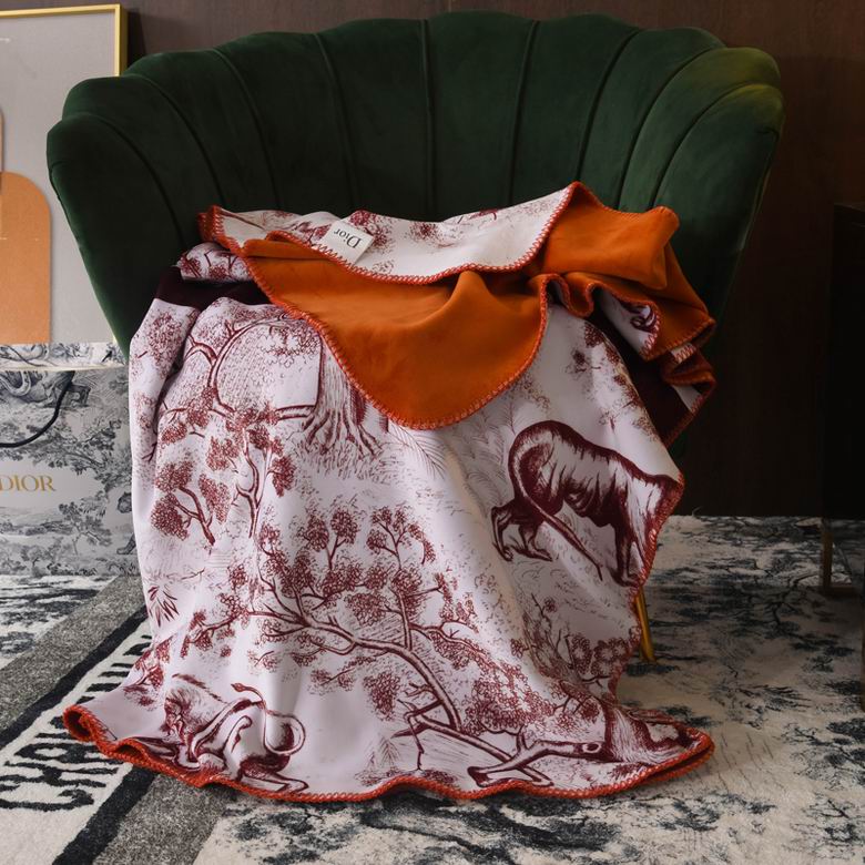 Dior 1.5x1.5m 1.5x2m 2x2.3m    (5)