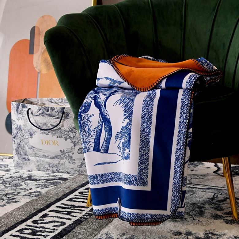 Dior 1.5x1.5m 1.5x2m 2x2.3m    (7)