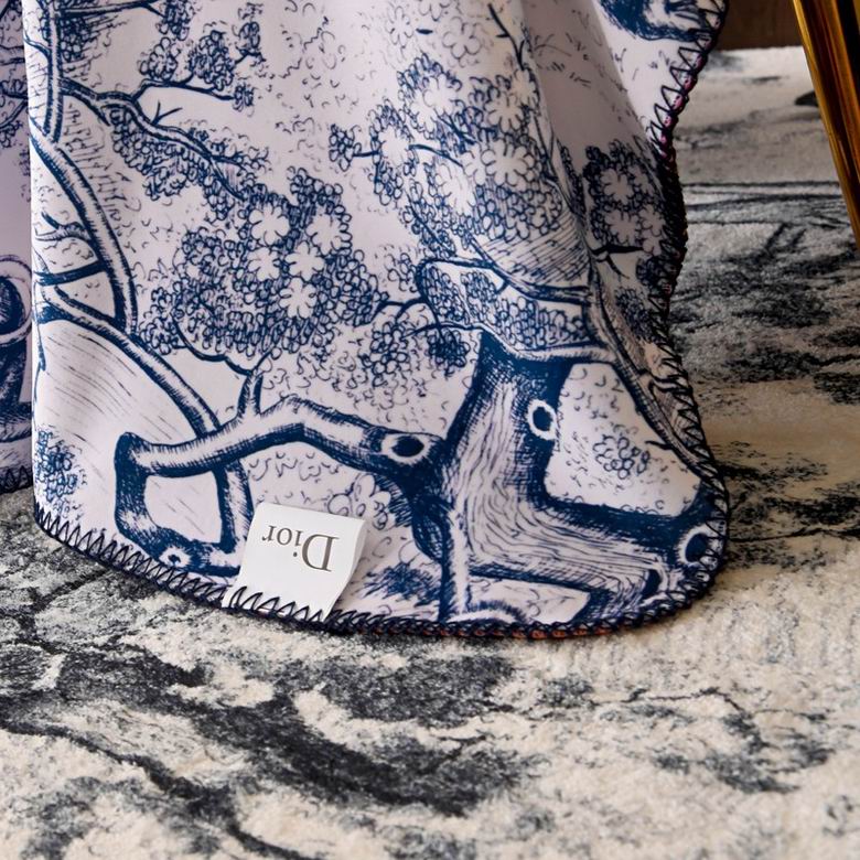 Dior 1.5x1.5m 1.5x2m 2x2.3m    (7)