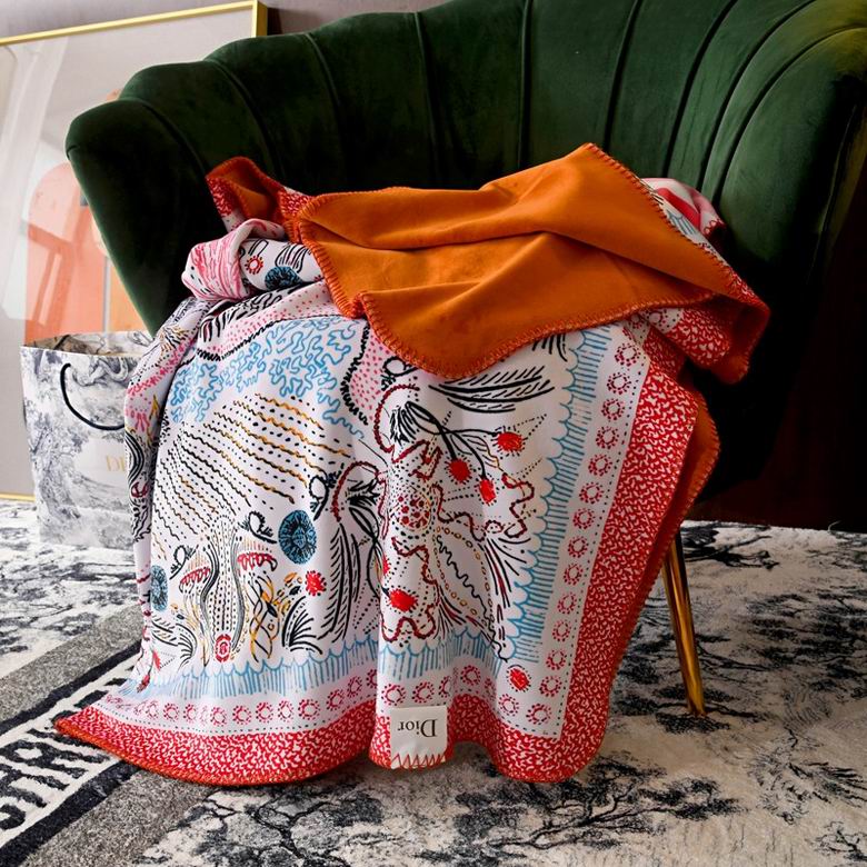 Dior 1.5x1.5m 1.5x2m 2x2.3m    (7)