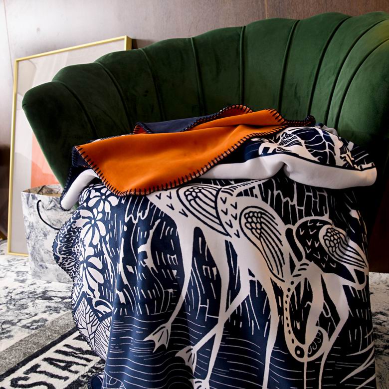 Dior 1.5x1.5m 1.5x2m 2x2.3m    (9)