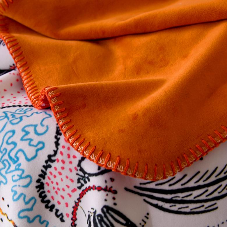 Dior 1.5x1.5m 1.5x2m 2x2.3m    (9)