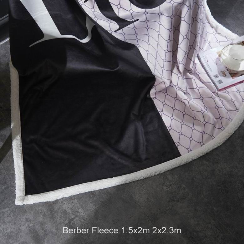 Dior 1.5x2m 2x2.3m n (2)