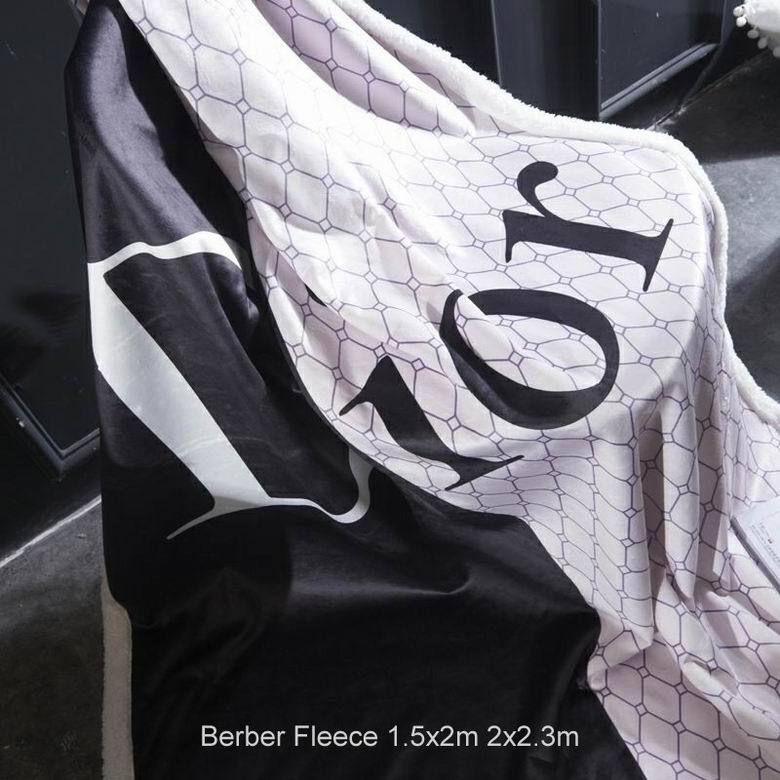 Dior 1.5x2m 2x2.3m n (3)