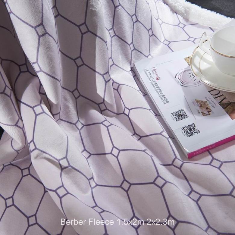 Dior 1.5x2m 2x2.3m n (6)