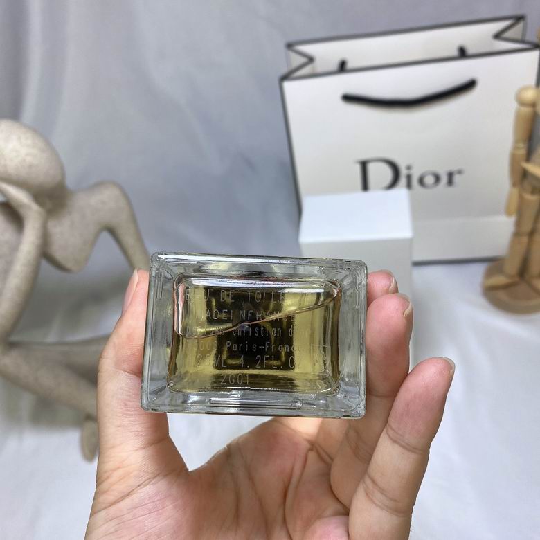 Dior 125ml    (3)