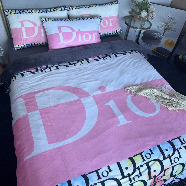 Dior 2.0x2.3m    (6)