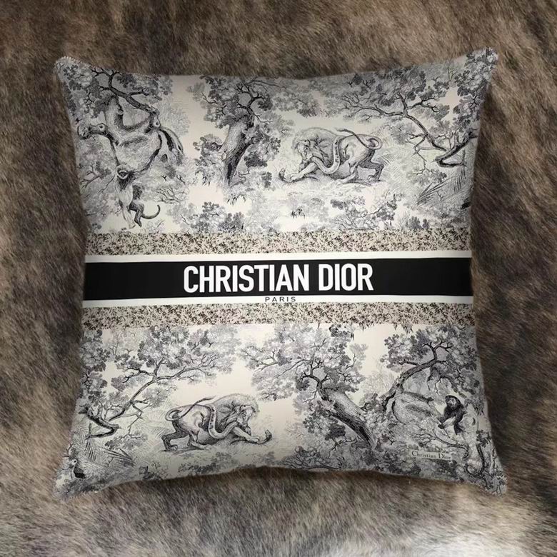 Dior 45x45cm (2)