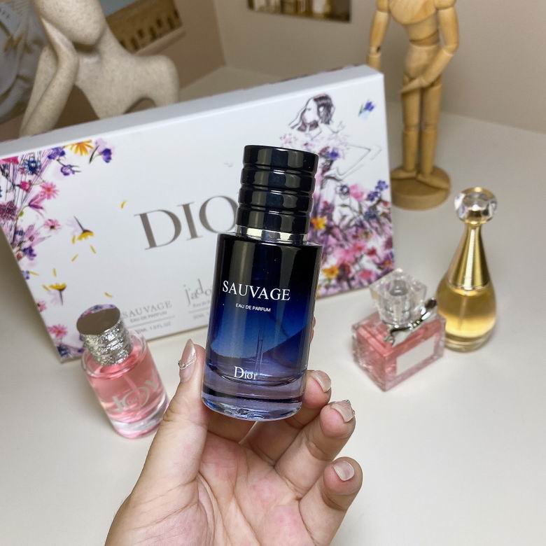 Dior 4x30ml    (7)