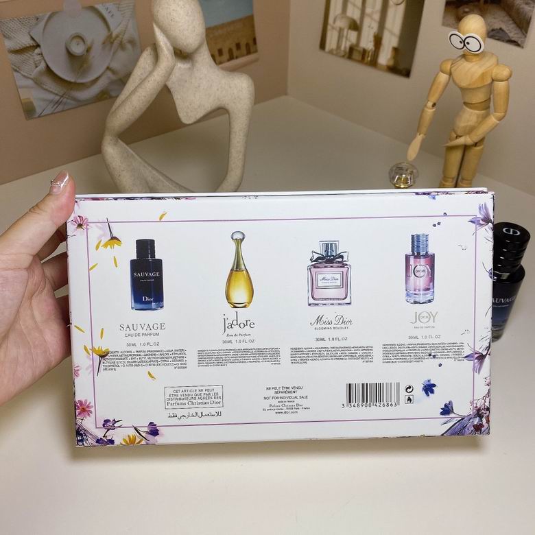 Dior 4x30ml    (9)
