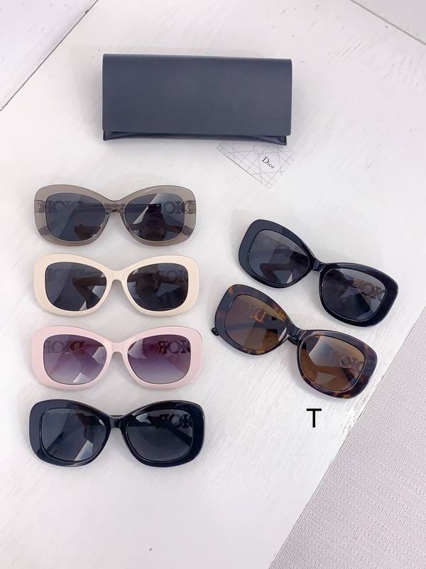 Dior 8605 56 17-145 b09