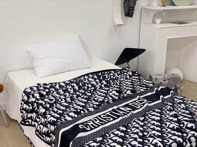 Dior Blanket sz150X200CM 290g  (3)