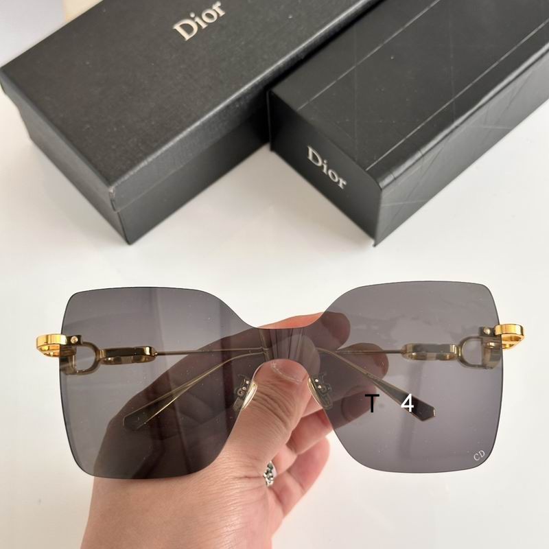 Dior CHAIN M1U 140-0-120 e01