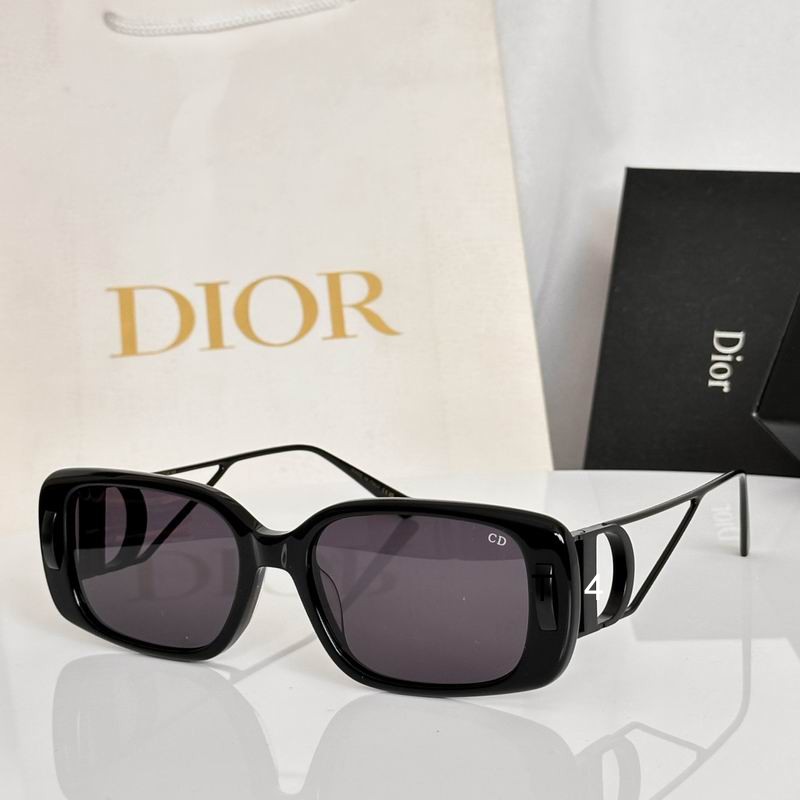 Dior DSGTA47U 55 18-140 e01