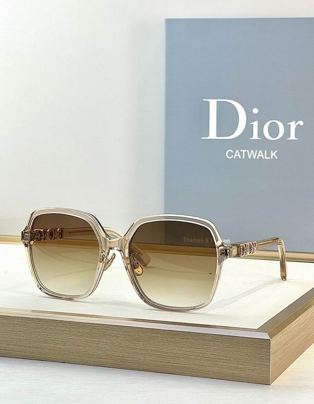 Dior Glasses smr (1136)