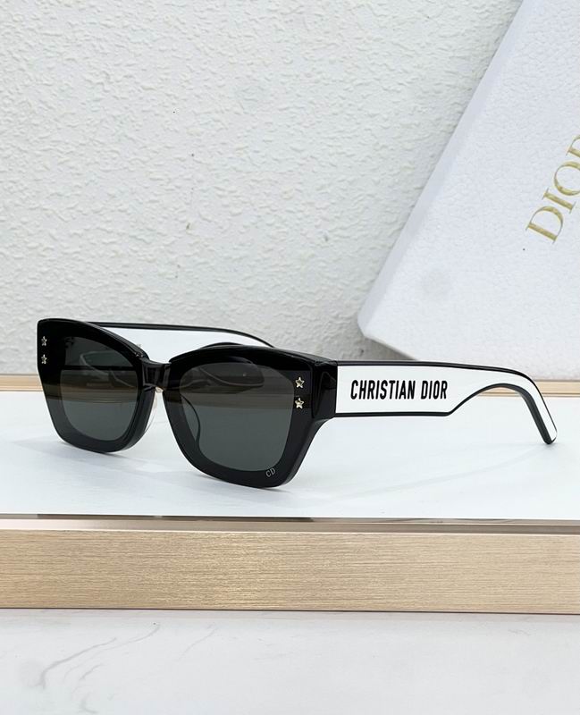 Dior Glasses smr (1143)