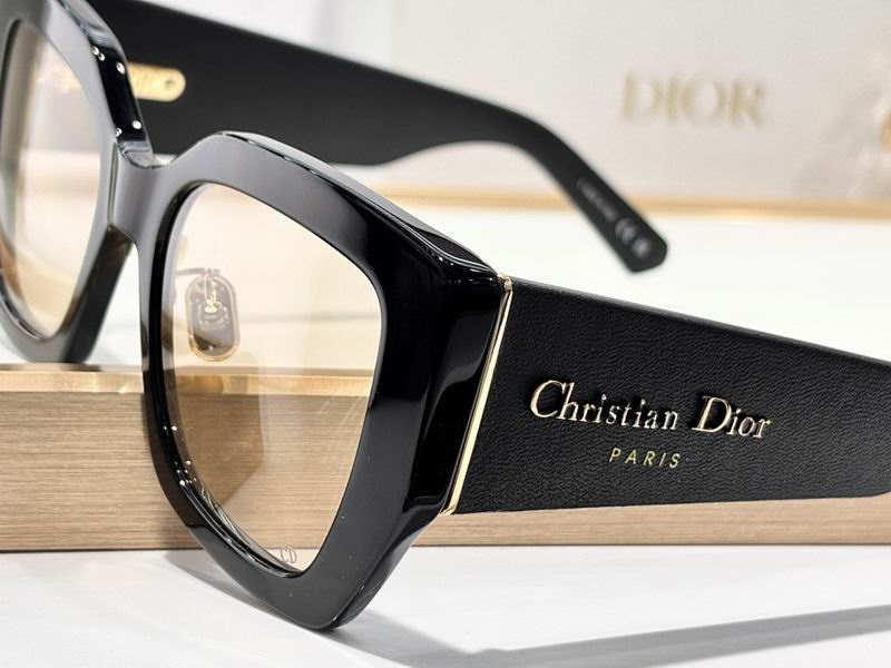 Dior Glasses smr (720)