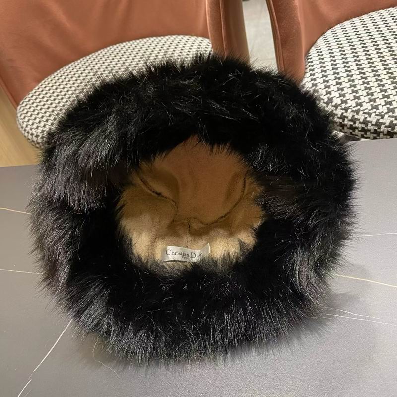 Dior Hat (1673)