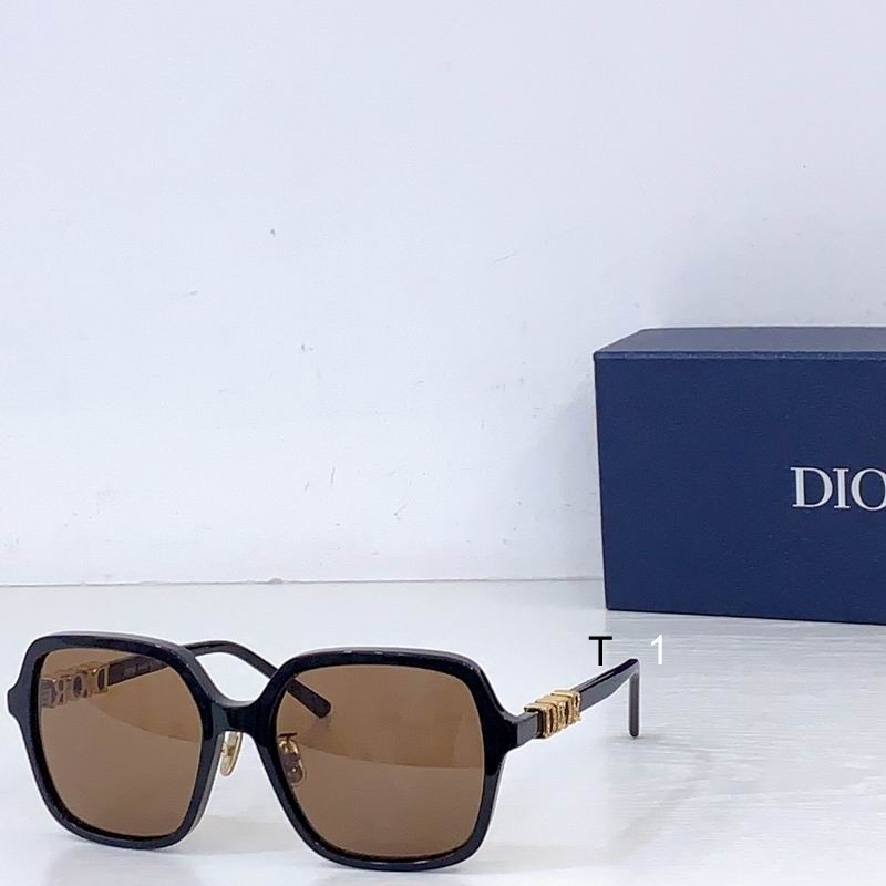 Dior S1I 55 18-145 a03